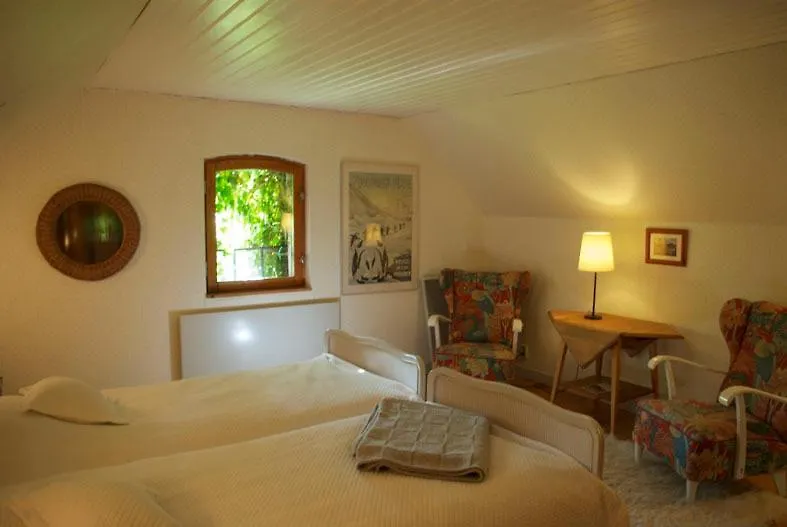 Trolleberg Bed & Breakfast Bed & Breakfast Veberod